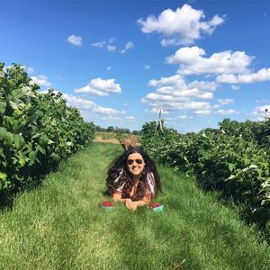 Meet your Posher, Julia